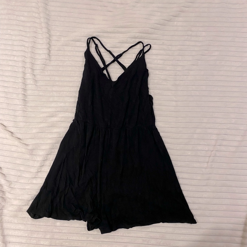 strappy back flowy romper